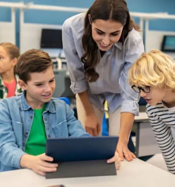 Classroom 60x: Shapes the Future of Teaching and Learning