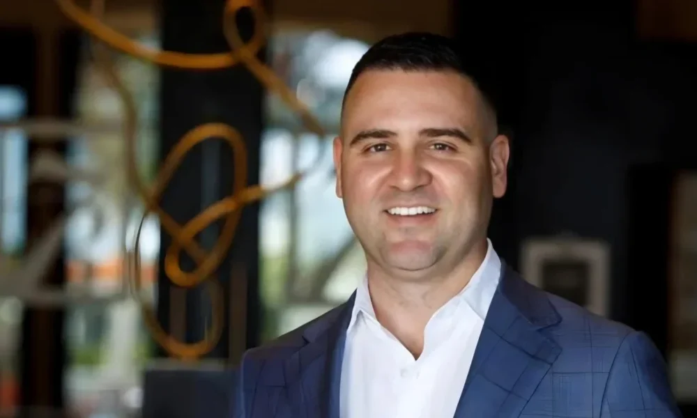 Misha ezratti net worth: How Did She Build Her Fortune?